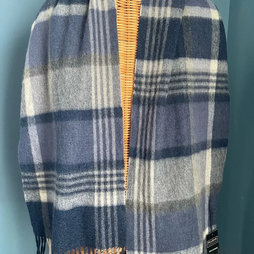 Jos. A. Bank Cashmere Men’s Winter Scarf Blue Gray Plaid Fringe NWOT 12x68